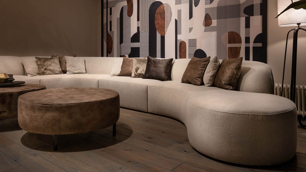 UrbanSofa-Louise-Hoekbank-Mulberry-Sand-Eiland-2-Website