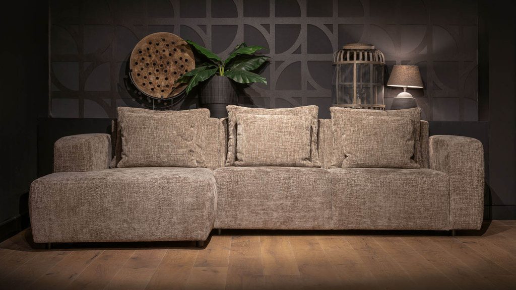 UrbanSofa-Tommy-Loungebank-Vento-Liver-Website